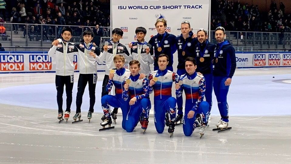 7 золотых медалей завоевали спортсмены ЦСКА на этапе Кубка мира по шорт-треку