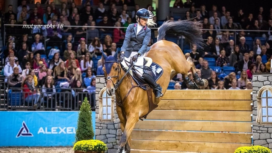 Спортсменка ЦСКА Анастасия Щербакова стала 4-й на этапе Кубка мира по конкуру