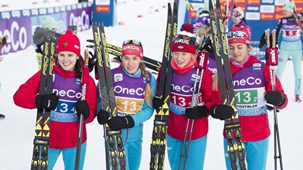 Спортсменки ЦСКА Анна Жеребятьева и Лидия Дуркина завоевали «серебро» в женской эстафете на этапе Кубка мира по лыжным гонкам