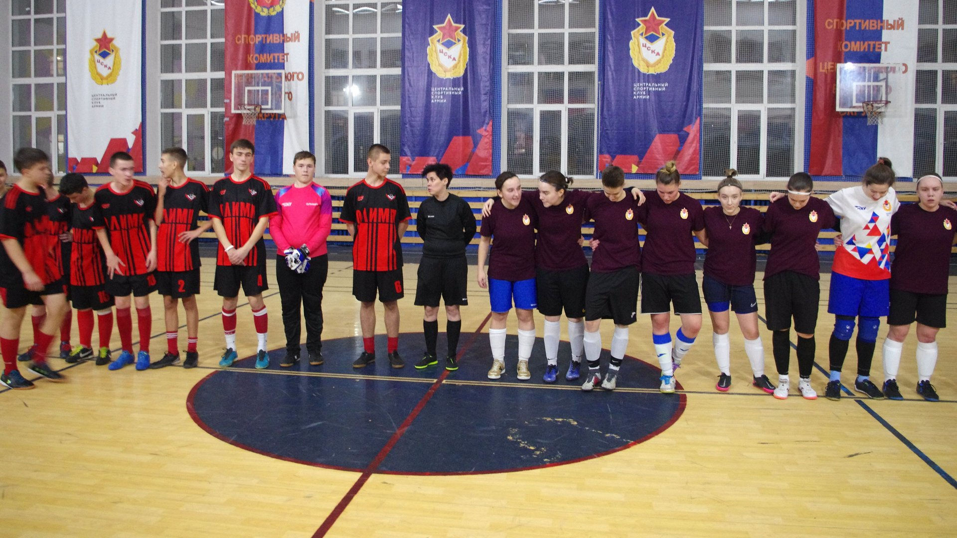 В спортцентре г. Екатеринбург ЦСКА/Самара стартовал Открытый Кубок по мини-футболу и микрофутзалу