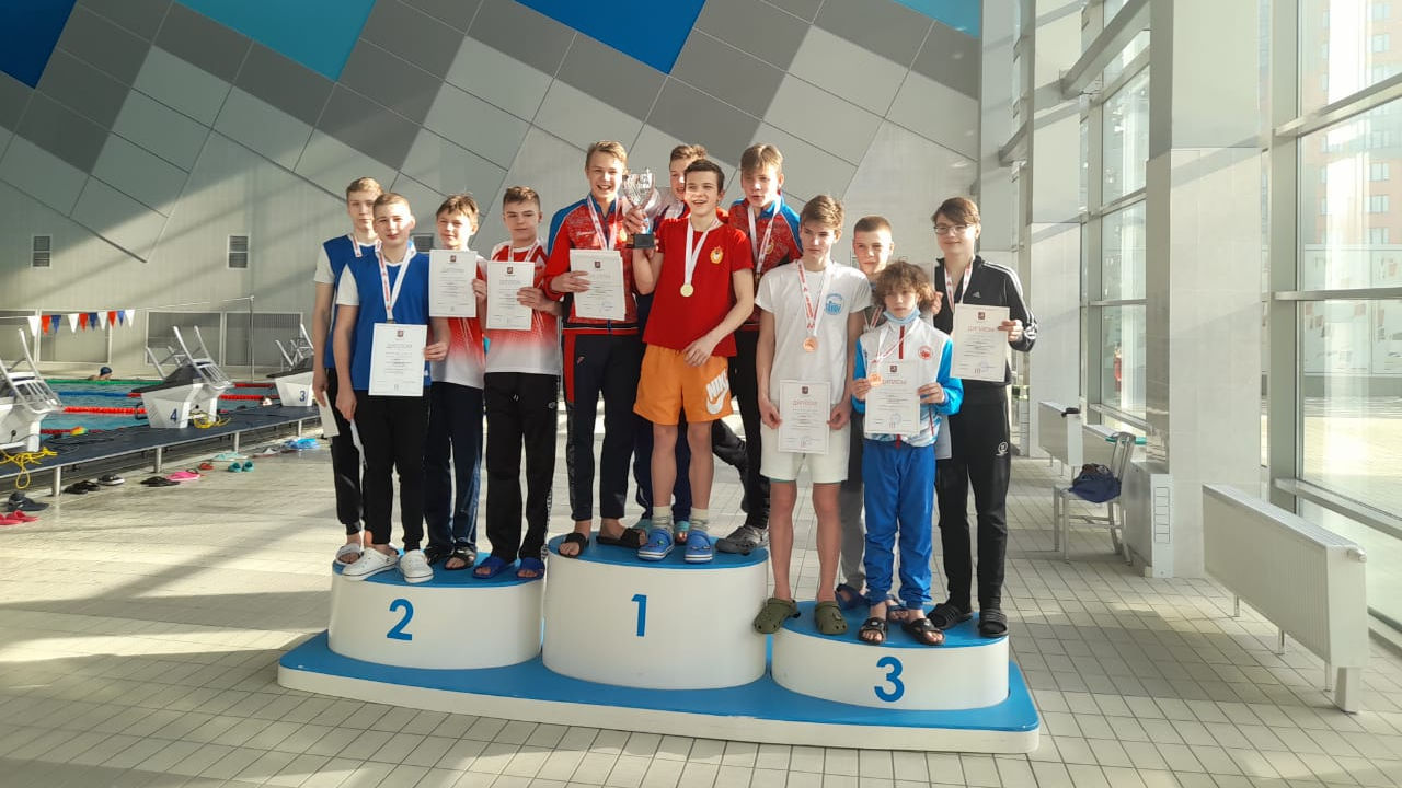 Воспитанники СШОР ЦСКА по плаванию и прыжкам в воду имени Г.Н. Прозуменщиковой успешно выступили на Первенстве Москвы