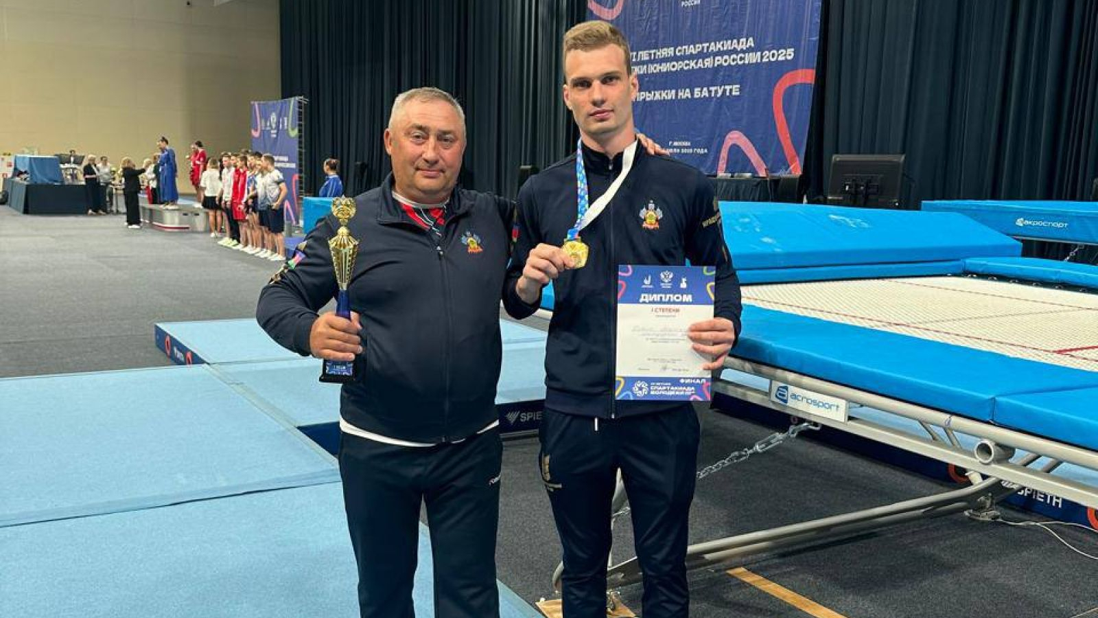 Армеец стал победителем Спартакиады России по прыжкам на батуте