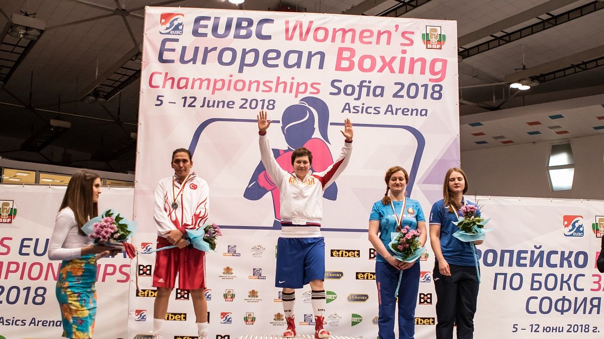 Спортсменки ЦСКА завоевали три медали на чемпионате Европы по боксу