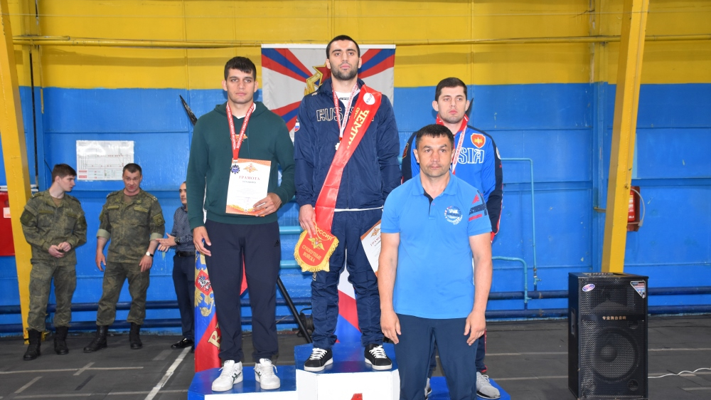 На базе СЦ (г. Чита) филиала ЦСКА/Хабаровск троеборцы и пятиборцы соревновались в метании гранаты в ходе Спартакиады СВ РФ