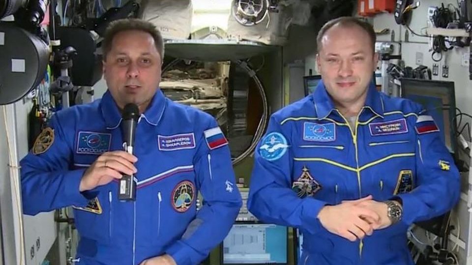 Экипаж МКС пожелал российским олимпийцам удачи на Играх в Пхенчхане-2018!