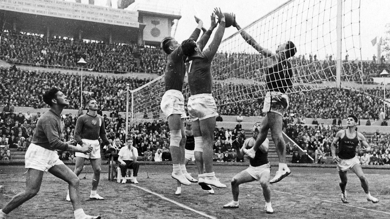 Георгий Мондзолевский: Юра Чесноков — железный стержень нашего волейбола