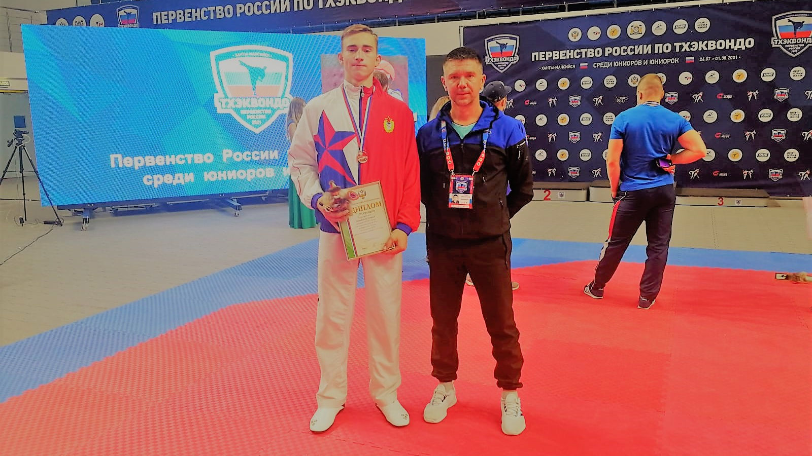 Юный армейский тхэквондист из Смоленска Даниил Демьянков - бронзовый призёр Первенства РФ в Ханты-Мансийске
