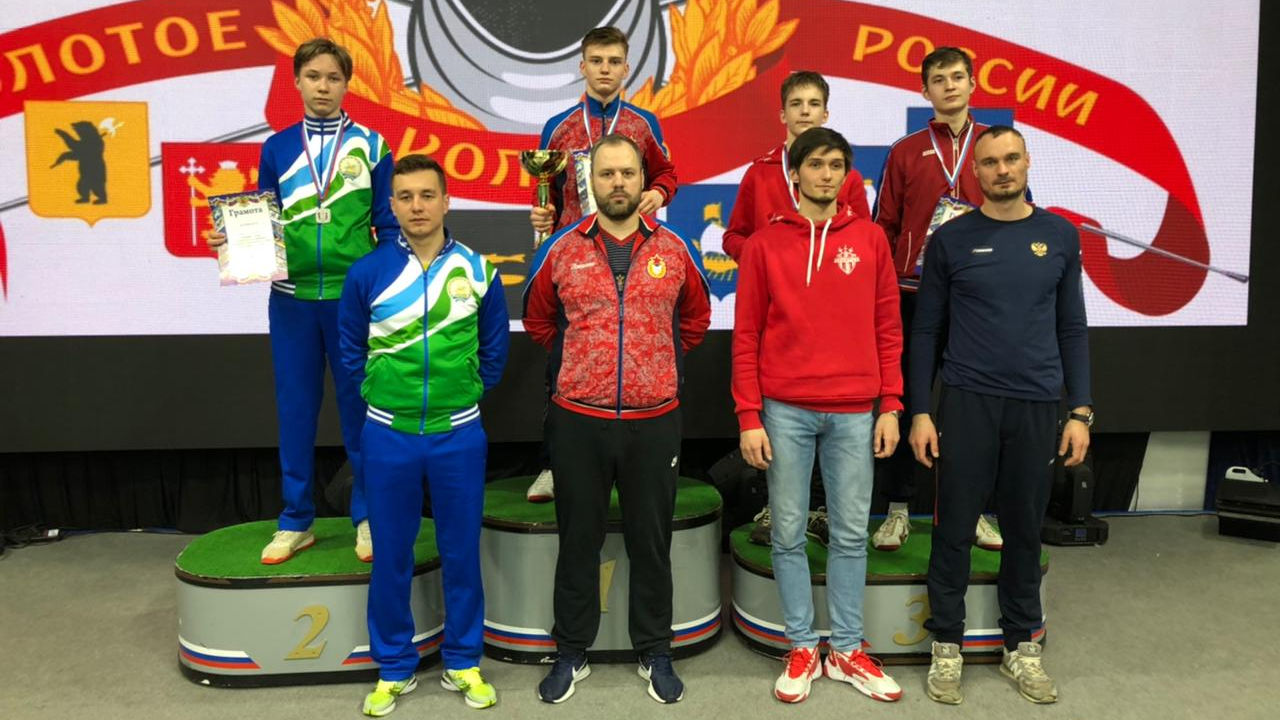 Воспитанник СШОР ЦСКА по фехтованию им. У.А. Мавлиханова Алексей Иванов стал двукратным победителем Всероссийских соревнований в Суздали