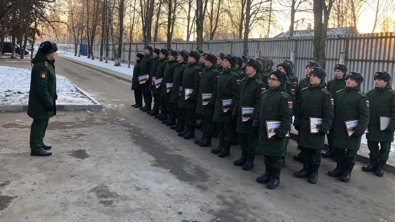 Рядовые московских спортивных рот ЦСКА завершили этап начальной военной подготовки