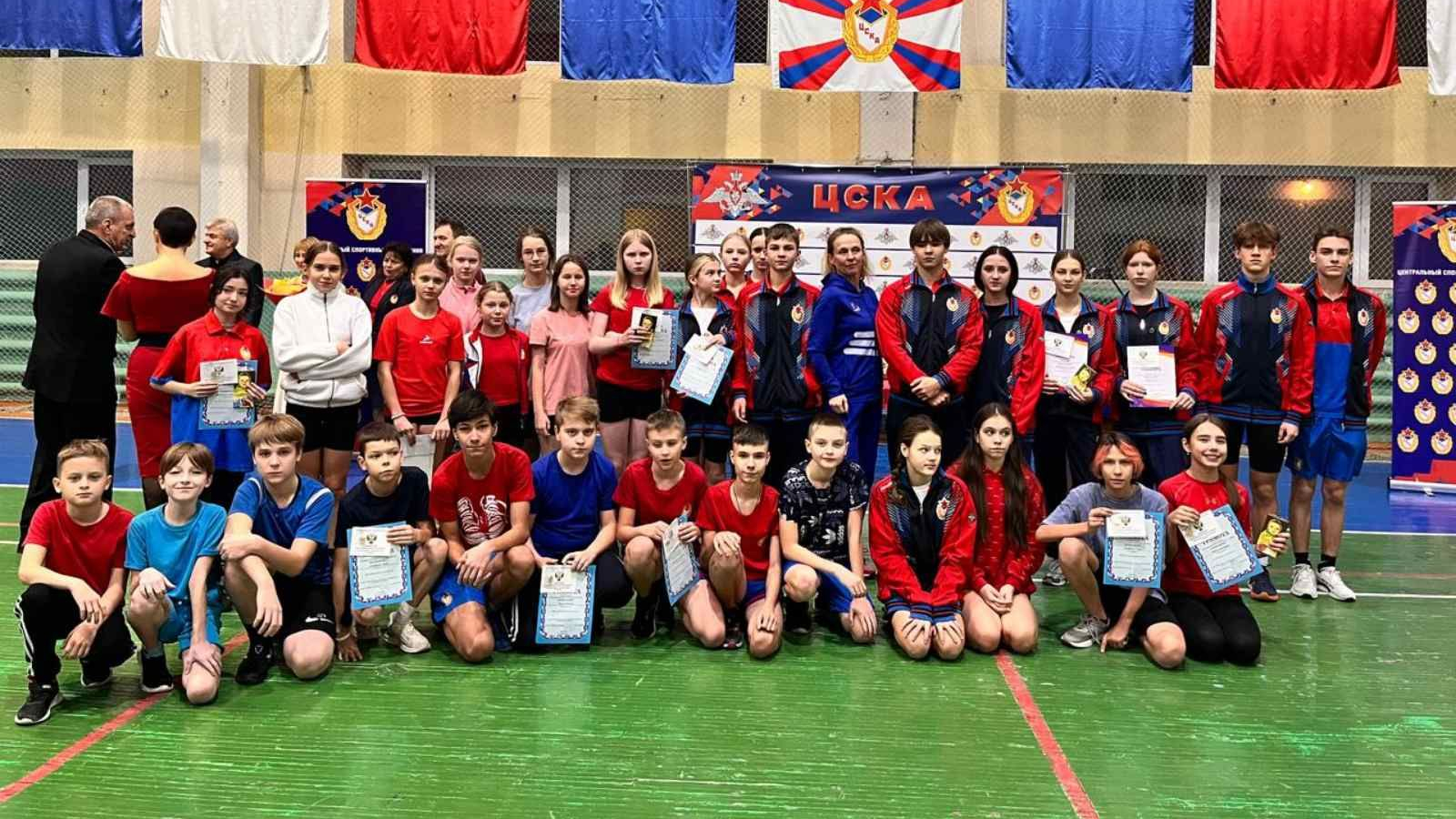 Во Владимирском спортивном центре отметили годовщину со дня образования