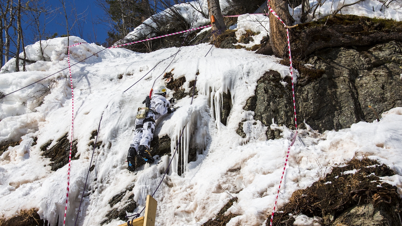 Команда ВИФК – победитель чемпионата ВС РФ по горному зимнему троеборью