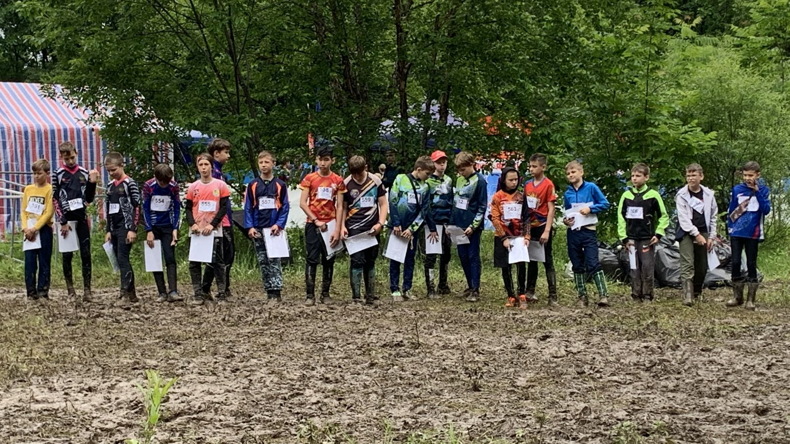 ОРИЕНТИРОВЩИКИ СПОРТШКОЛЫ ХАБАРОВСКОГО ФИЛИАЛА ЦСКА ЗАВОЕВАЛИ СЕРЕБРЯНЫЕ МЕДАЛИ НА ВСЕРОССИЙСКИХ СОРЕВНОВАНИЯХ «АМУРСКАЯ МНОГОДНЕВКА»