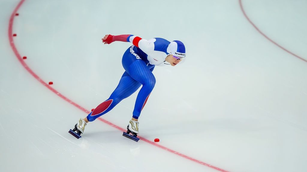 Армейские конькобежцы Руслан Захаров стал третьим в зачете масс-стартов в Кубке мира-2018/19 Екатерина Шихова – пятая на дистанции 1500 м