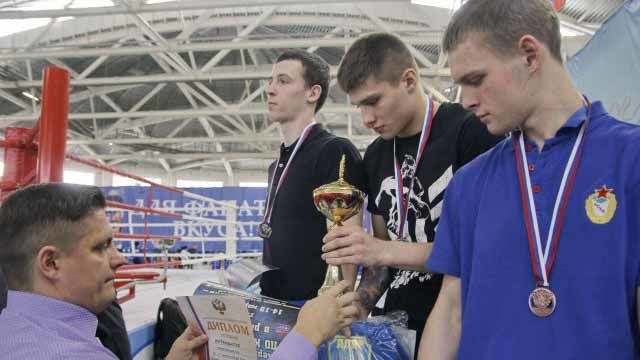Мастера кикбоксинга ЦСКА завоевали 10 медалей на чемпионате и первенстве России