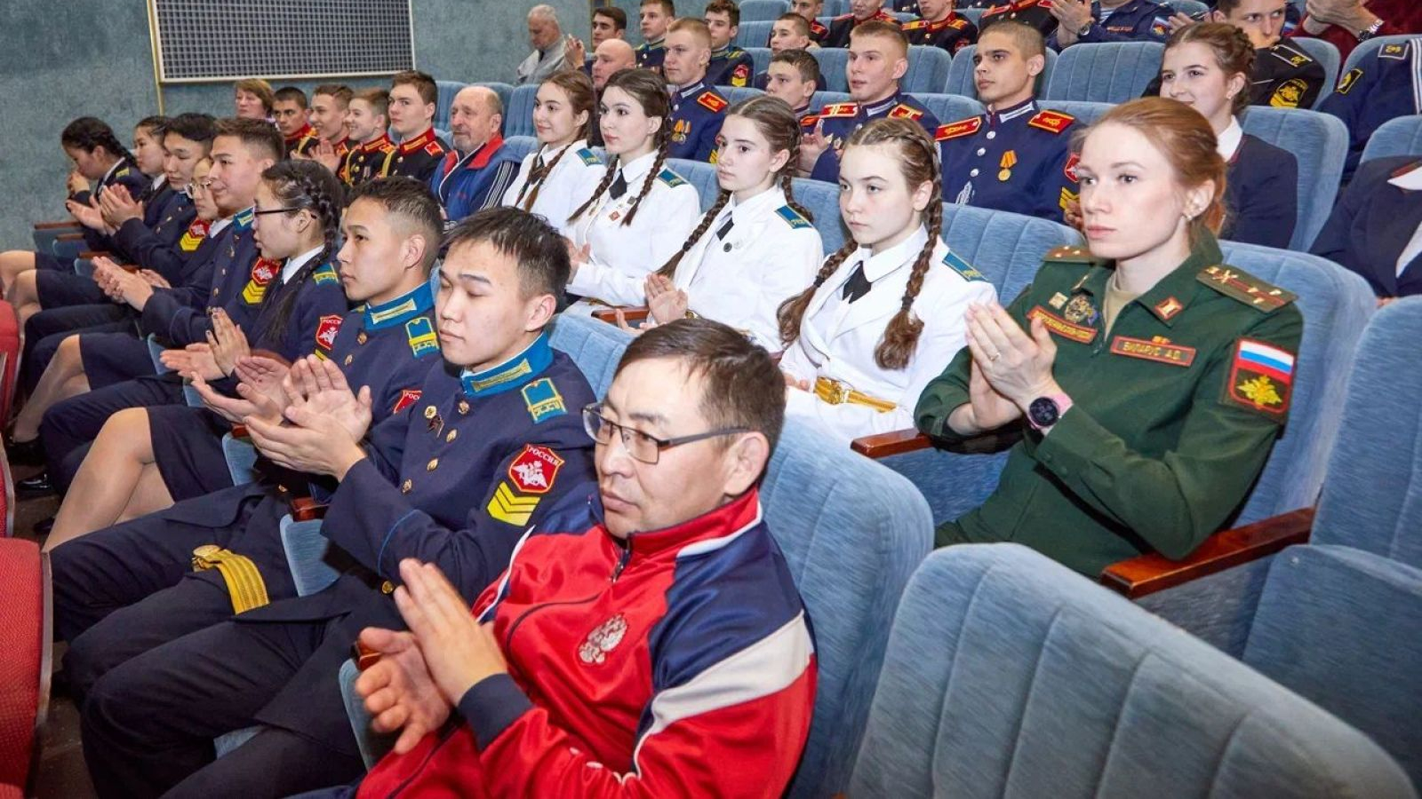 В МОСКВЕ ОТКРЫЛИ СПАРТАКИАДУ ОБЩЕОБРАЗОВАТЕЛЬНЫХ ОРГАНИЗАЦИЙ МИНИСТЕРСТВА ОБОРОНЫ РОССИЙСКОЙ ФЕДЕРАЦИИ ПО ПУЛЕВОЙ СТРЕЛЬБЕ