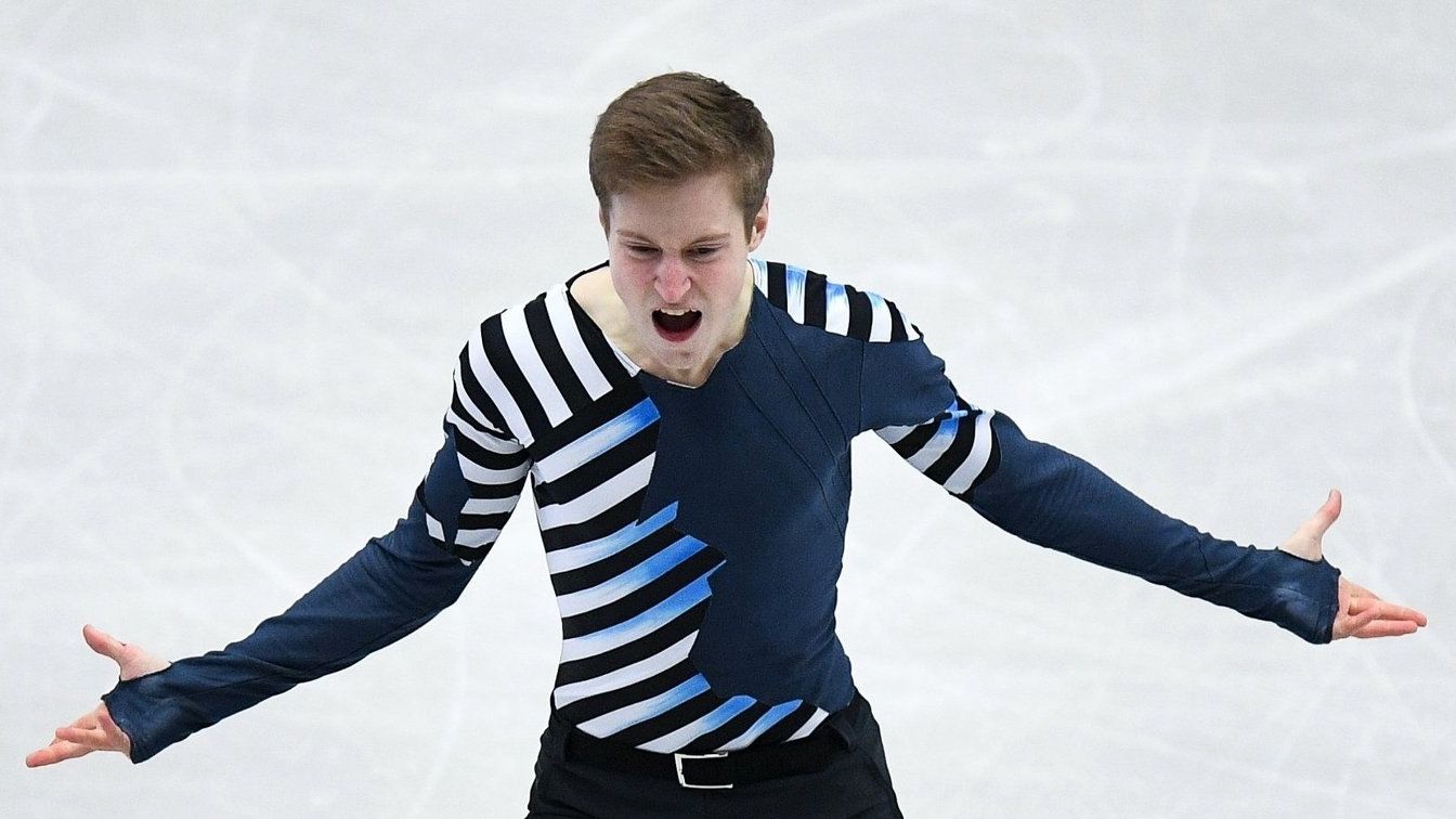 Армейцы Александр Петров и Александр Самарин выступят на юниорском ЧМ по фигурному катанию