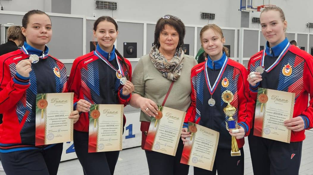 Фехтовальщицы самарской спортшколы ЦСКА стали призёрами Первенства Приволжского федерального округа среди юниоров