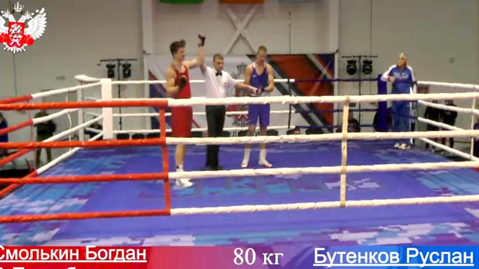 Армейский боксер Богдан Смолькин одержал вторую победу на  Всероссийских соревнованиях памяти А.Аксенова