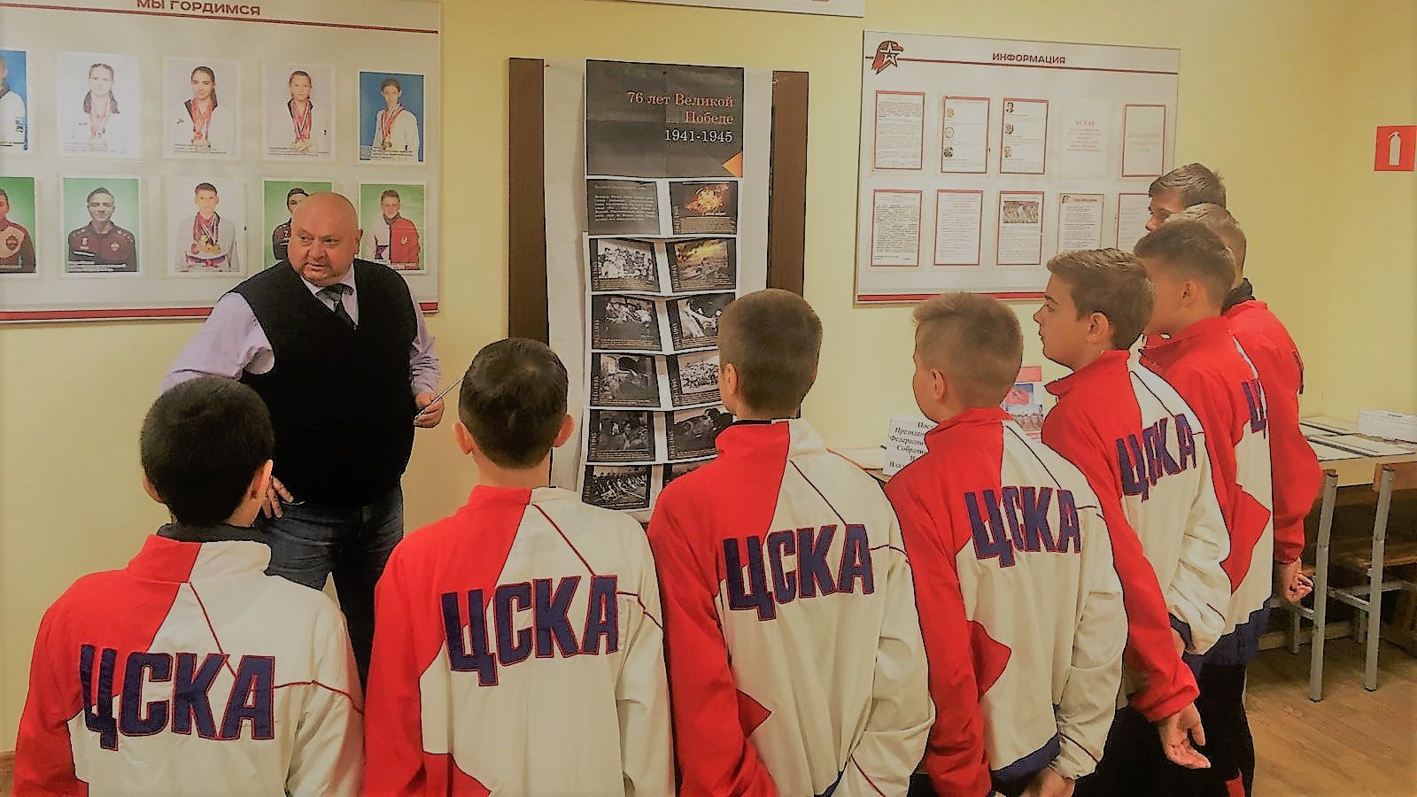 Для юнармейцев филиала ЦСКА/Смоленск были организованы исторические экскурсы посвященные Победе в Великой Отечественной войне