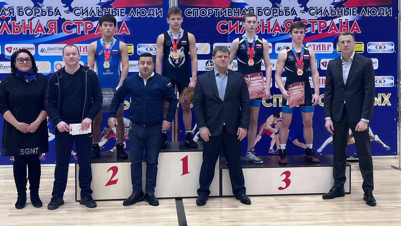 ТРИ ЗОЛОТЫХ И ОДНА БРОНЗОВАЯ –  ВОСПИТАННИКИ САМАРСКОЙ СПОРТИВНОЙ ШКОЛЫ ВЫСТУПИЛИ НА ВСЕРОССИЙСКОМ ТУРНИРЕ ПО ГРЕКО-РИМСКОЙ БОРЬБЕ
