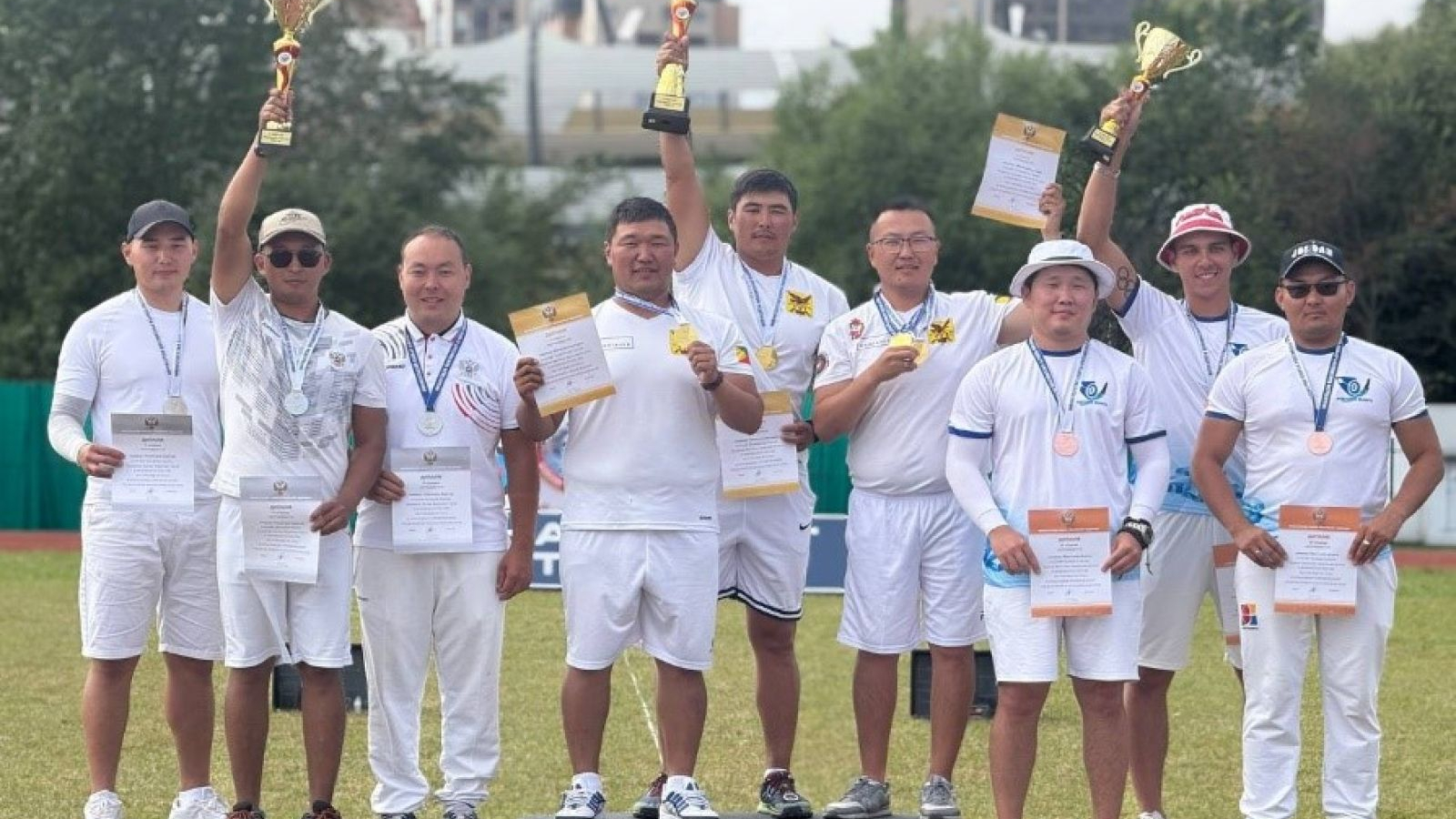 Чемпионат России по стрельбе из лука: триумф армейских спортсменов