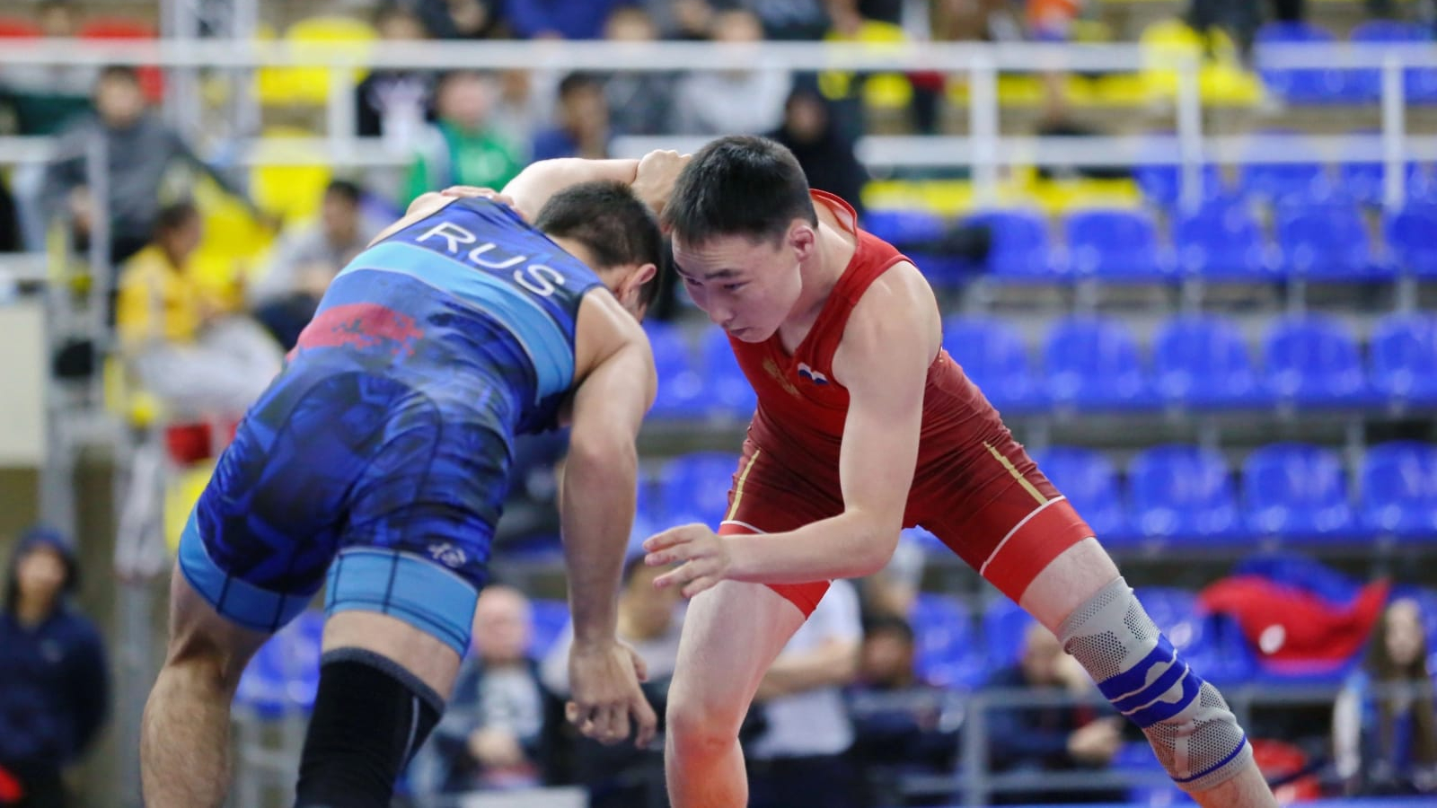 Борцы вольного стиля спортшколы «ЦСКА-Тыва» завоевали первое и третье места на Всероссийских соревнованиях памяти Заслуженного мастера спорта Сергея Карамчакова