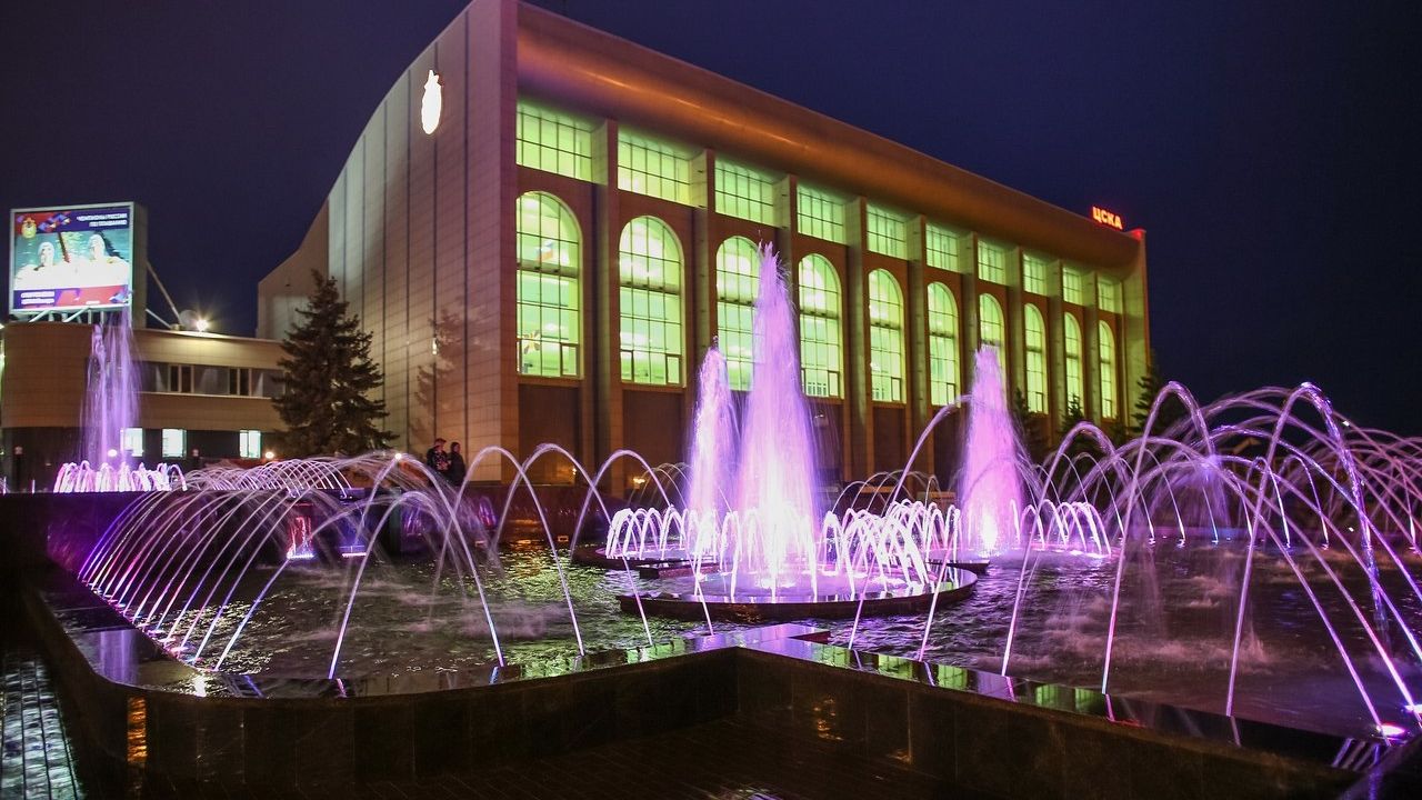 Гимн ЦСКА на набережной Волги: в Самаре запущен  музыкальный фонтан