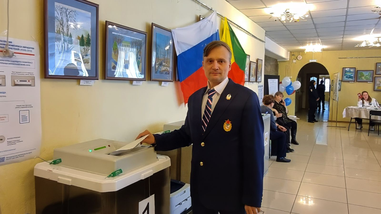 В ЧИСЛЕ ПЕРВЫХ В ВЫБОРАХ ПРЕЗИДЕНТА РФ ПРИНЯЛИ УЧАСТИЕ СОТРУДНИКИ ФИЛИАЛА ЦСКА/ХАБАРОВСК