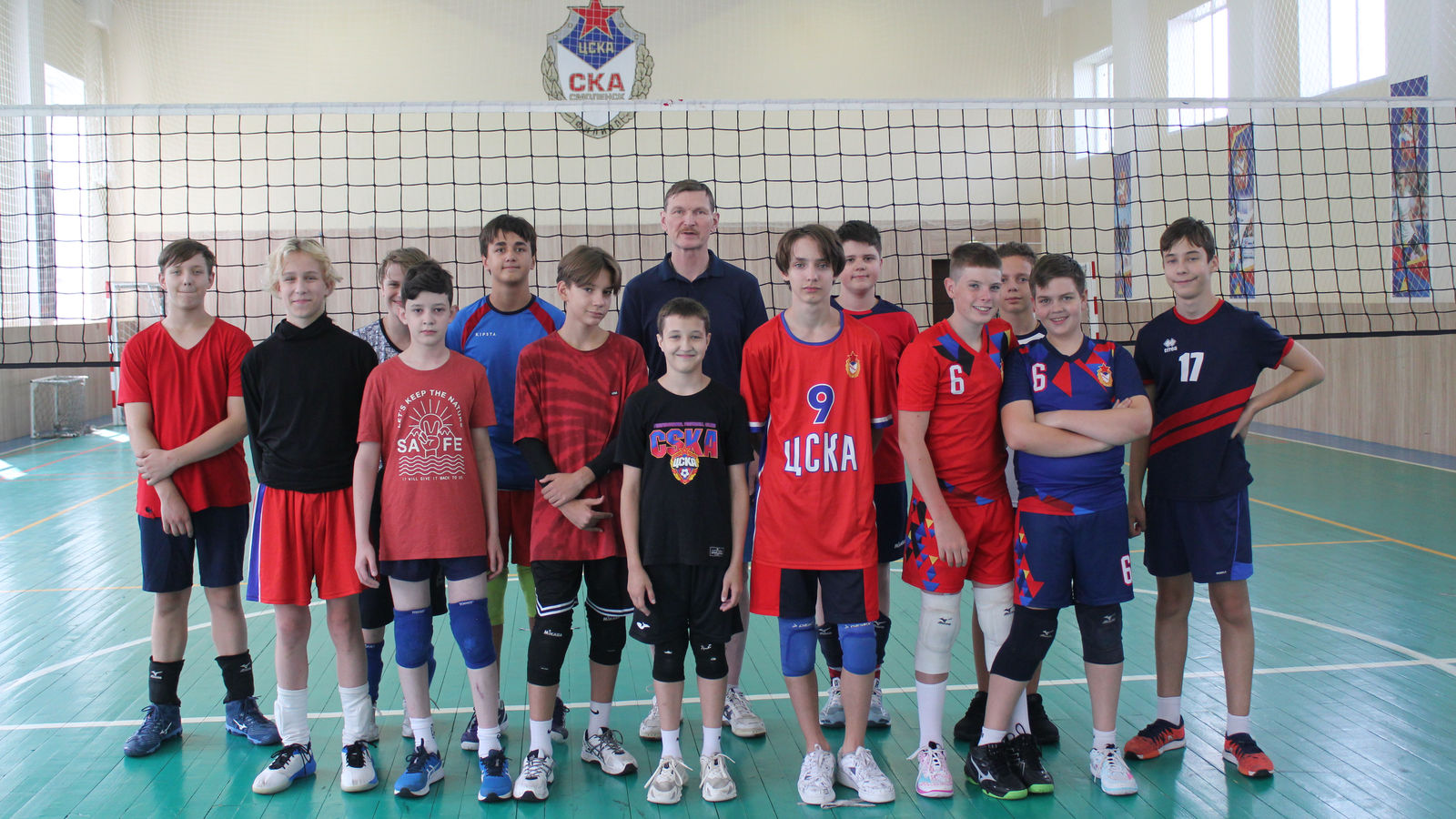 Московские армейские волейболисты провели сборы в Смоленске