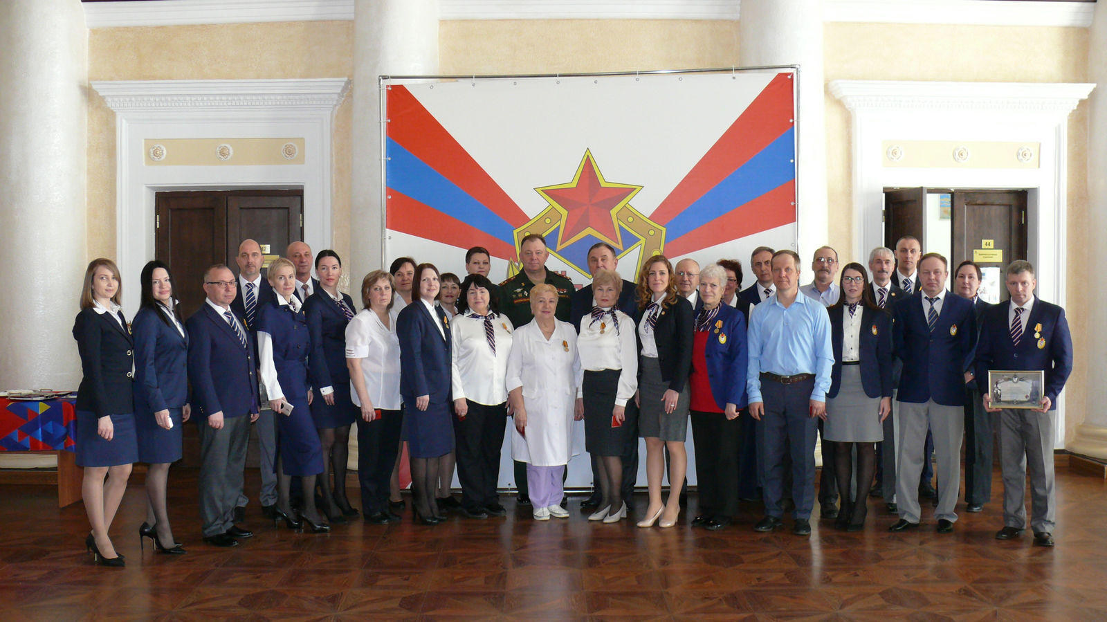 В филиале ЦСКА/Хабаровск в честь его 66-летия и грядущего 100-летия армейского Клуба наградили лучших сотрудников