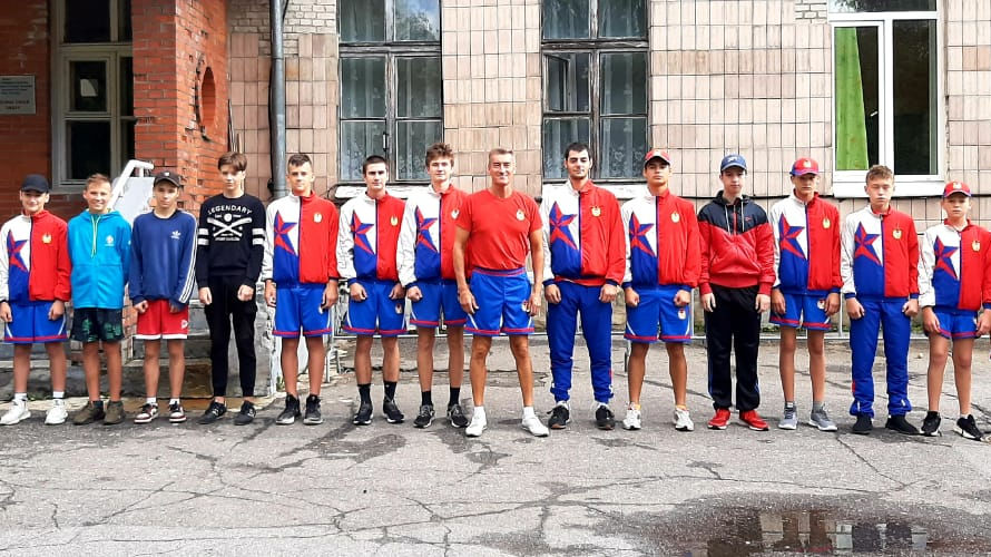 Воспитанники отделения бокса санкт-петербургской армейской спортивной школы проводят тренировочный сбор в Токсово