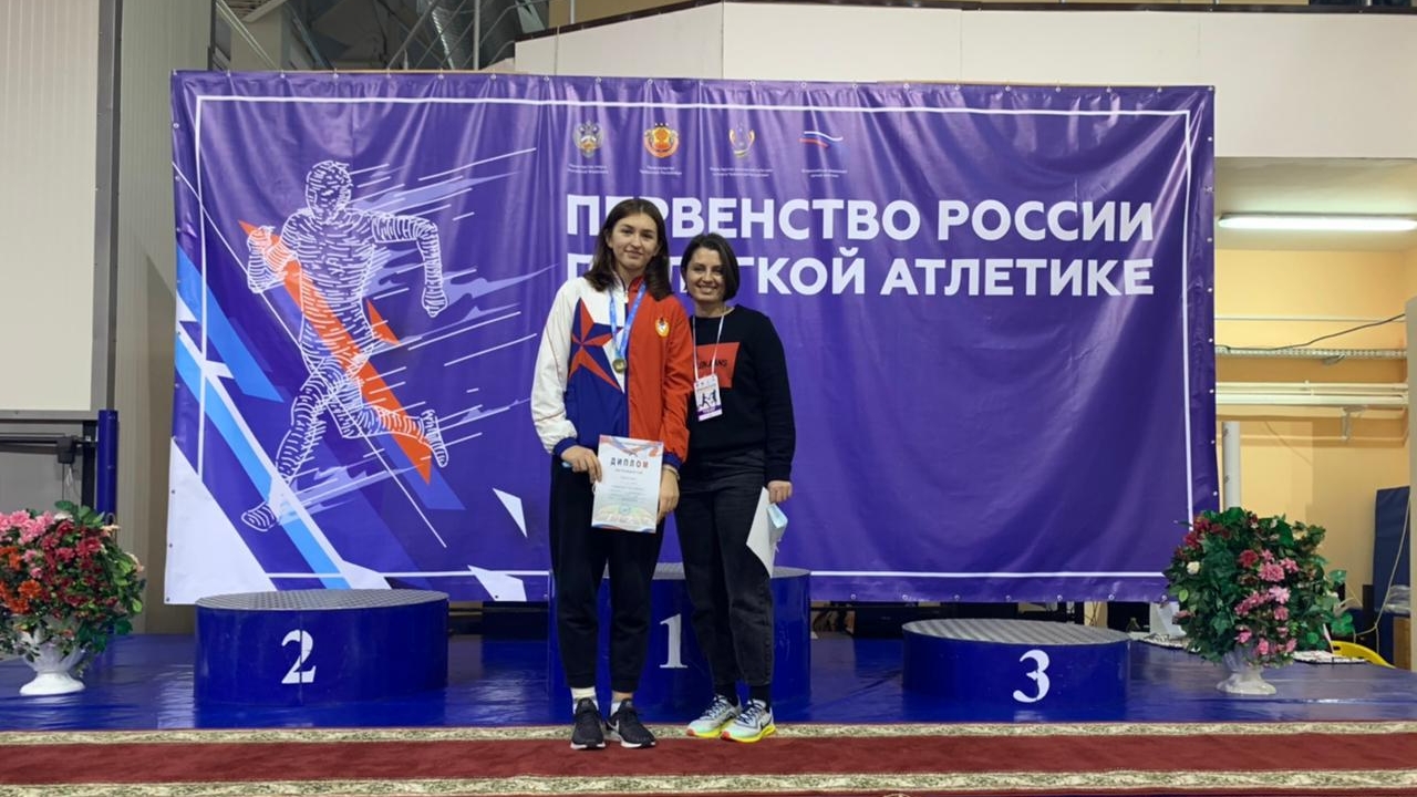 Воспитанница СШОР ЦСКА по легкой атлетике им. Н.А. Пономаревой Мария Мудрова стала лучшей в толкании ядра на Первенстве России U18