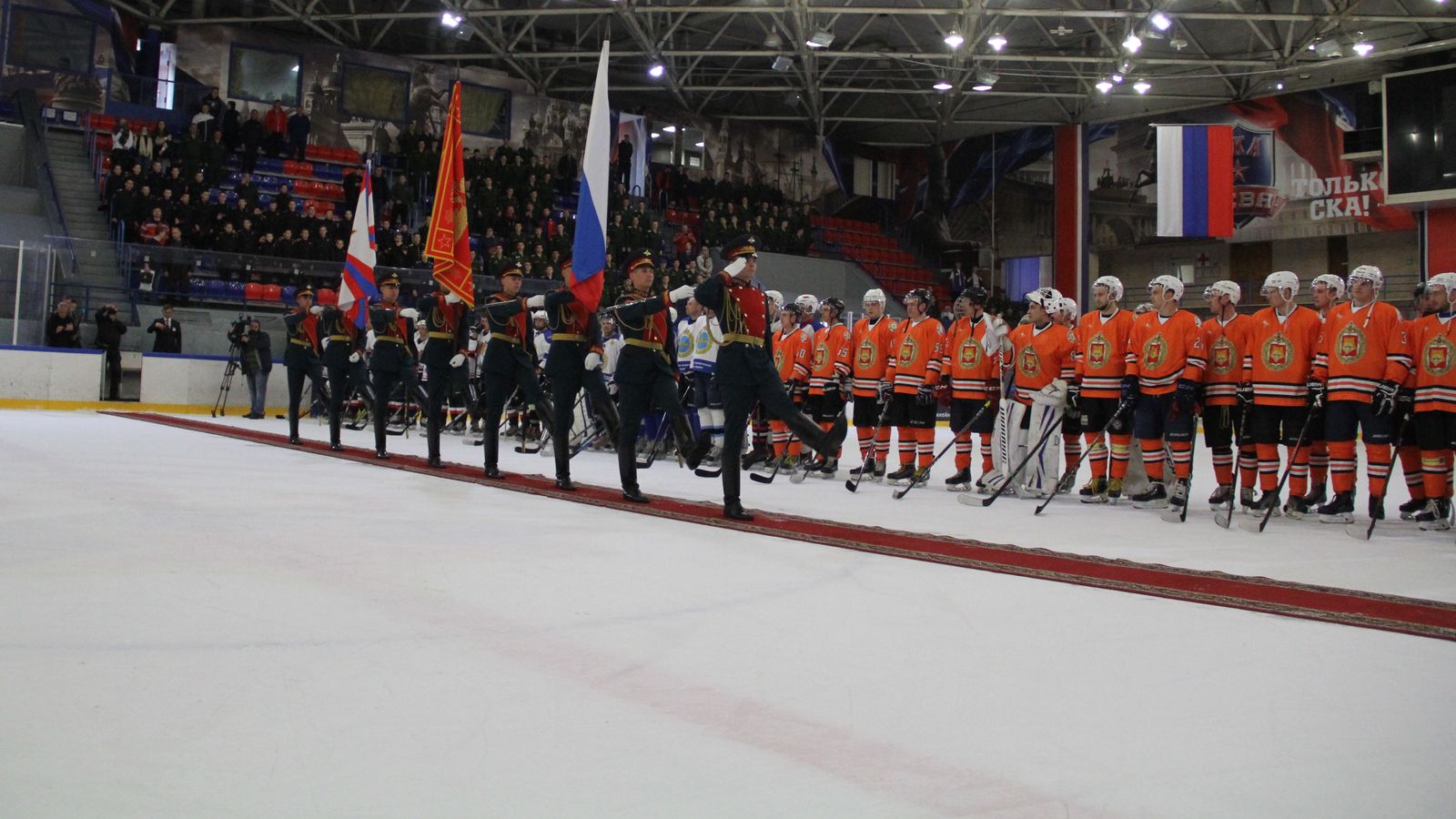 В Санкт-Петербурге стартовал чемпионат Вооруженных Сил Российской Федерации по хоккею с шайбой