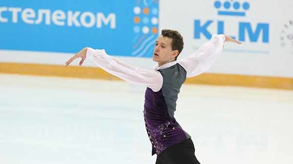 Армеец Максим Ковтун подтвердил звание сильнейшего фигуриста страны