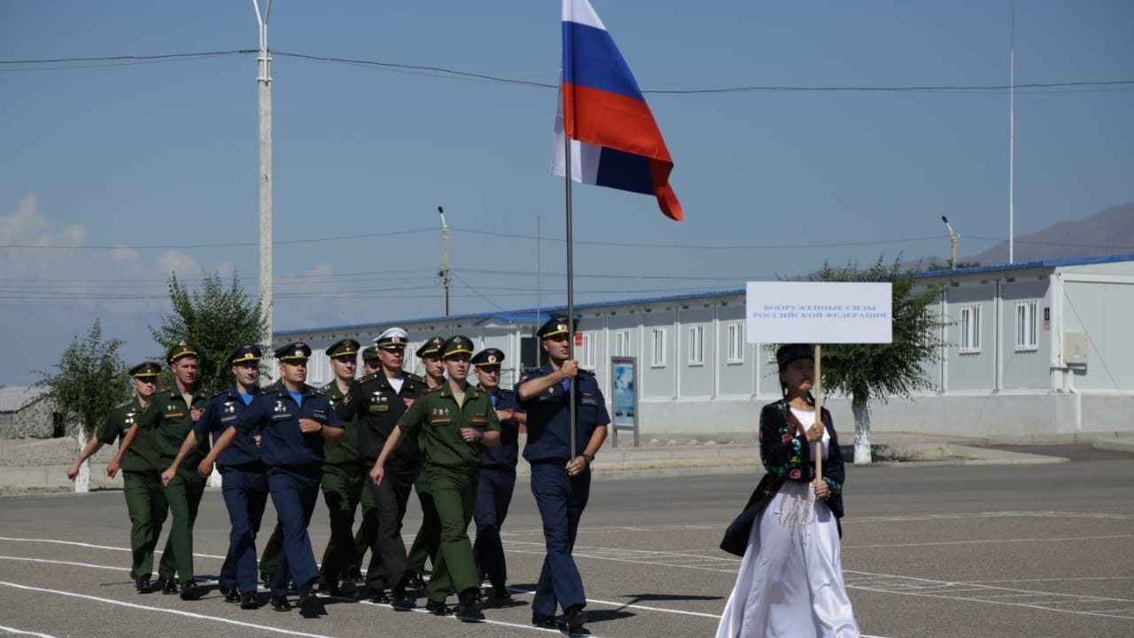 Стартовал чемпионат дружественных армий государств – участников СНГ по стрельбе из штатного оружия и офицерскому троеборью