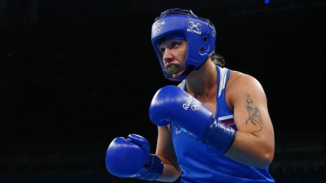 Спортсменка ЦСКА Ярослава Якушина завершила выступление на чемпионате мира по боксу в Индии