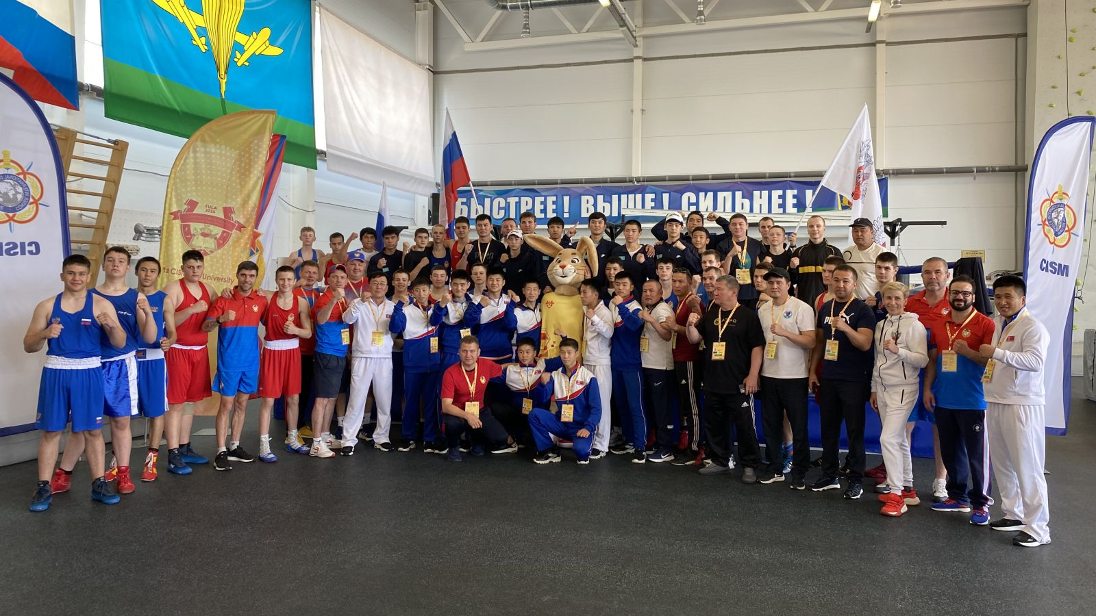 ФЕДЕРАЦИЯ БОКСА РОССИИ ПРОВЕЛА ОТКРЫТУЮ ТРЕНИРОВКУ ПО БОКСУ ДЛЯ УЧАСТНИКОВ I ДОВУЗОВСКИХ ИГР CISM