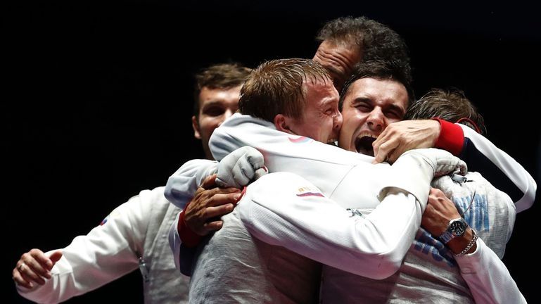 Армейские рапиристы Тимур Сафин Алексей Черемисинов Дмитрий Жеребченко и Тимур Арсланов – бронзовые призеры чемпионата мира по фехтованию