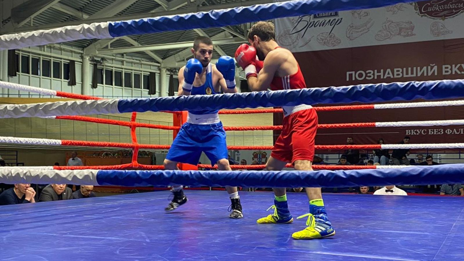 БОКСЕР СПОРТШКОЛЫ ХАБАРОВСКОГО ФИЛИАЛА ЗАВОЕВАЛ БРОНЗУ ВСЕРОССИЙСКИХ СОРЕВНОВАНИЙ