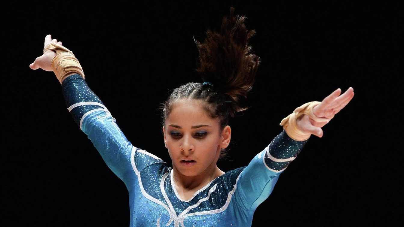 Гимнастки ЦСКА Седа Тутхалян и Мария Харенкова выступят на этапе Мирового вызова в Хорватии