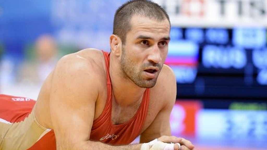 Борец ЦСКА Ислам – Бека Альбиев завоевал «золото» на чемпионате Европы!