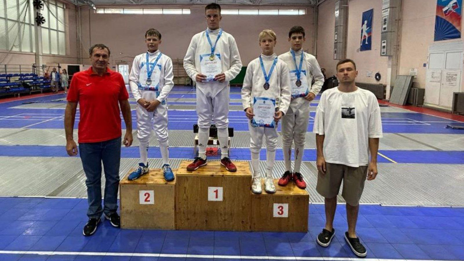 Шпажист самарской спортивной школы ЦСКА — призёр окружного первенства