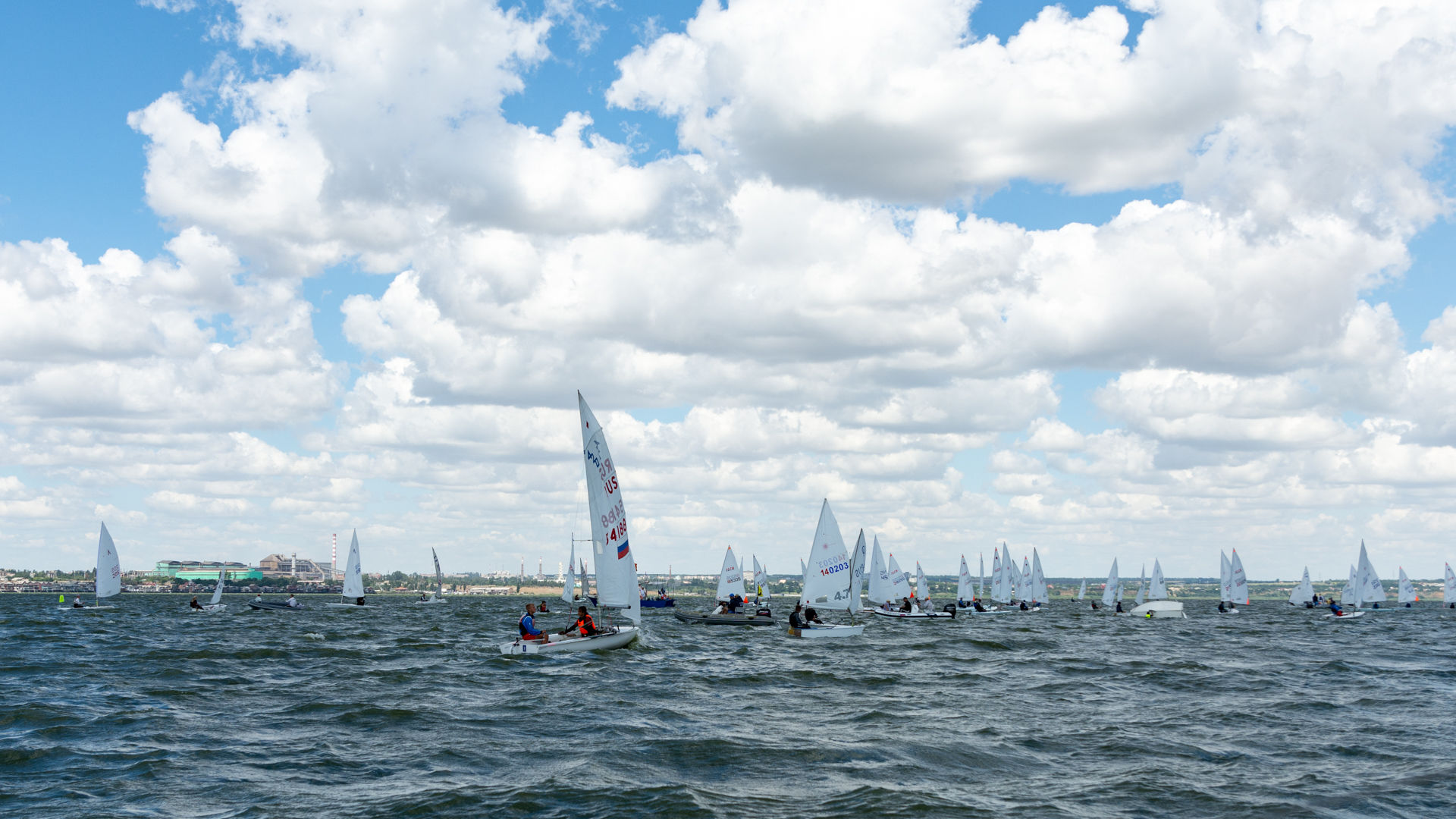 Воспитанница спортивной школы ЦСКА г. Севастополь Елизавета Чехлатая – победитель Всероссийских соревнований по парусному спорту «Кубок Таганрогского залива»