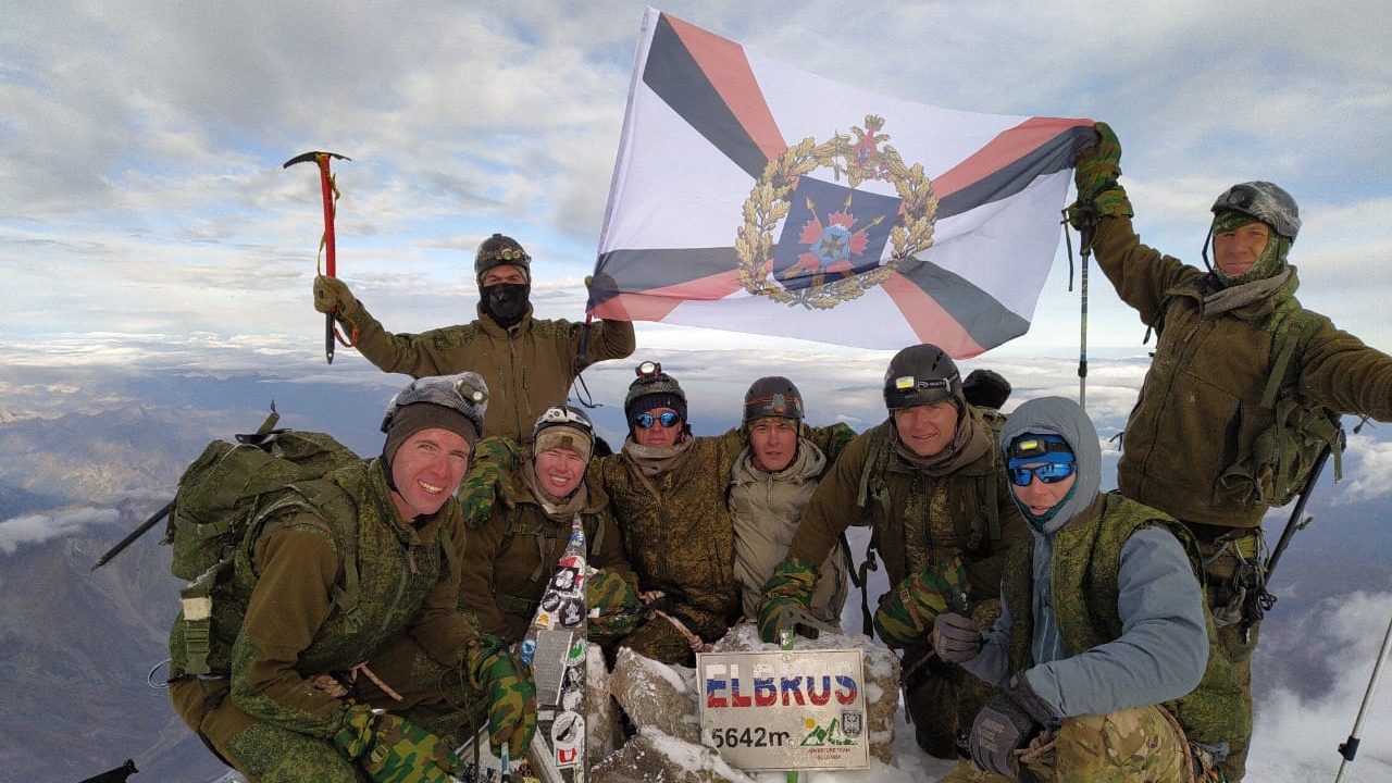 Команда ЮВО-1 – победитель Кубка ВС РФ по альпинизму «Эльбруссиада-2020»