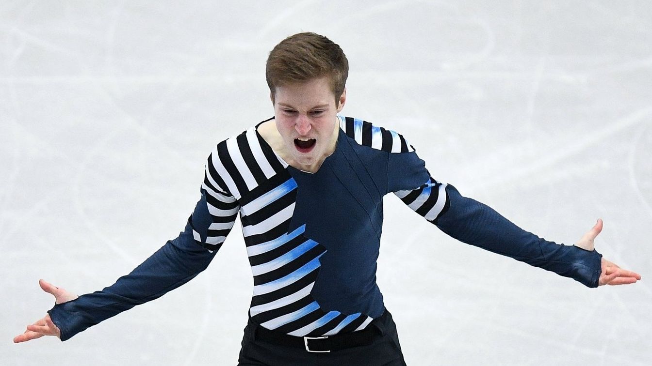 Фигуристы ЦСКА лидируют после короткой программы Финала Кубка России-2017