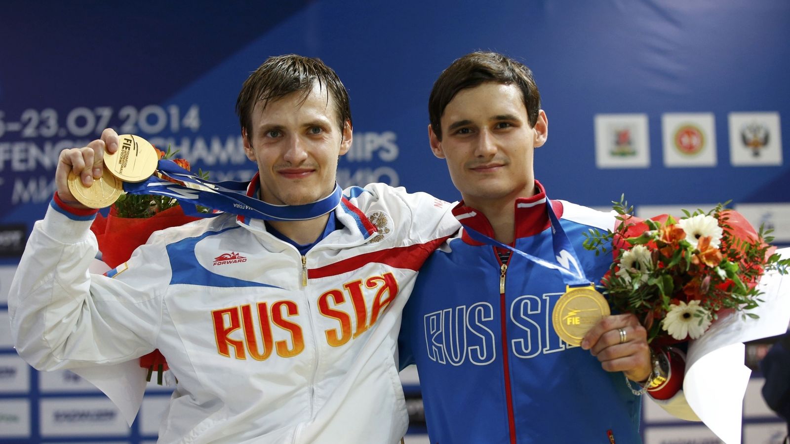 Олимпийские чемпионы из ЦСКА капитан Алексей Черемисинов  и Тимур Сафин оправятся в Турин на этап Гран-при