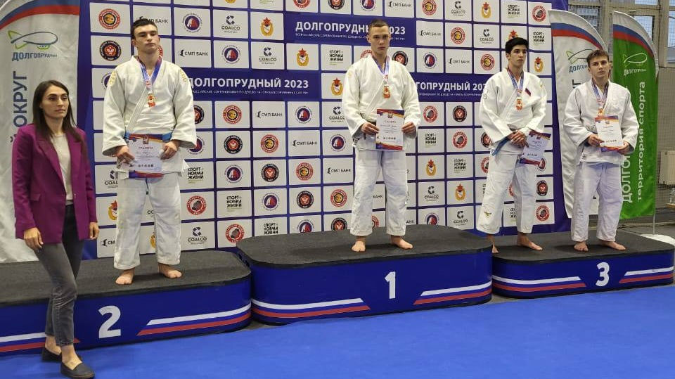 Достойная «бронза» у воспитанника спортшколы ЦСКА/Самара на Всероссийских соревнованиях «На призы ВС РФ» среди юношей и девушек по дзюдо
