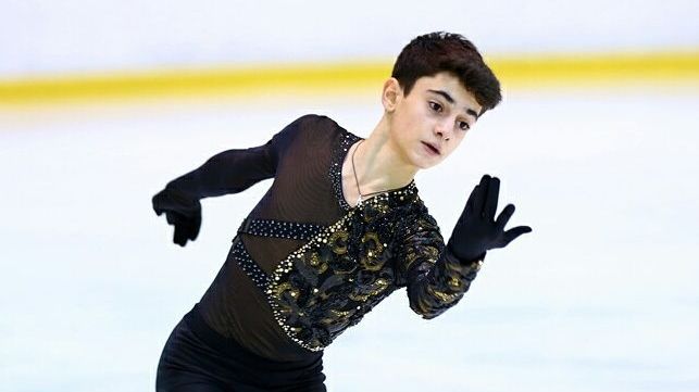 Армеец Артур Даниелян завоевал «серебро» чемпионата России по фигурному катанию у Александра Самарина «бронза»