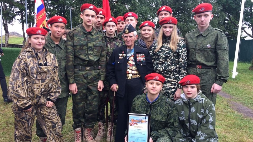 Юнармейцы Североморска приняли участие в праздновании 75-летия Соловецкой школы юнг
