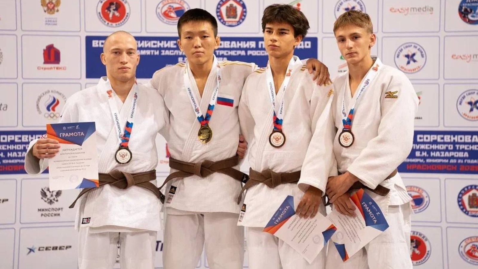 Армейский дзюдоист из Тывы взял золото на Всероссийских соревнованиях